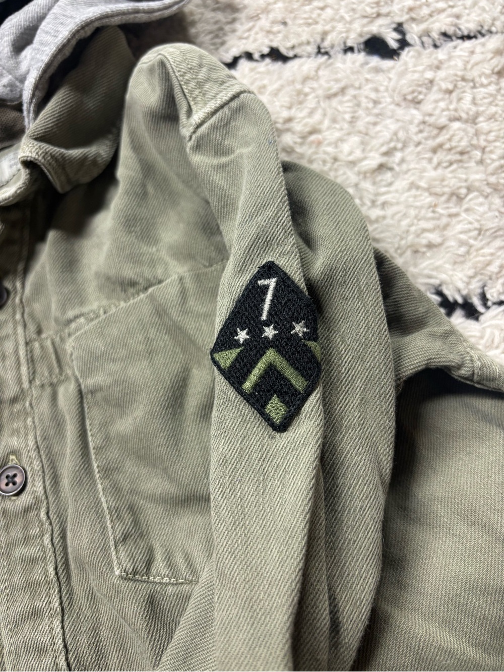 Zara Button Down - Picture 4 of 4